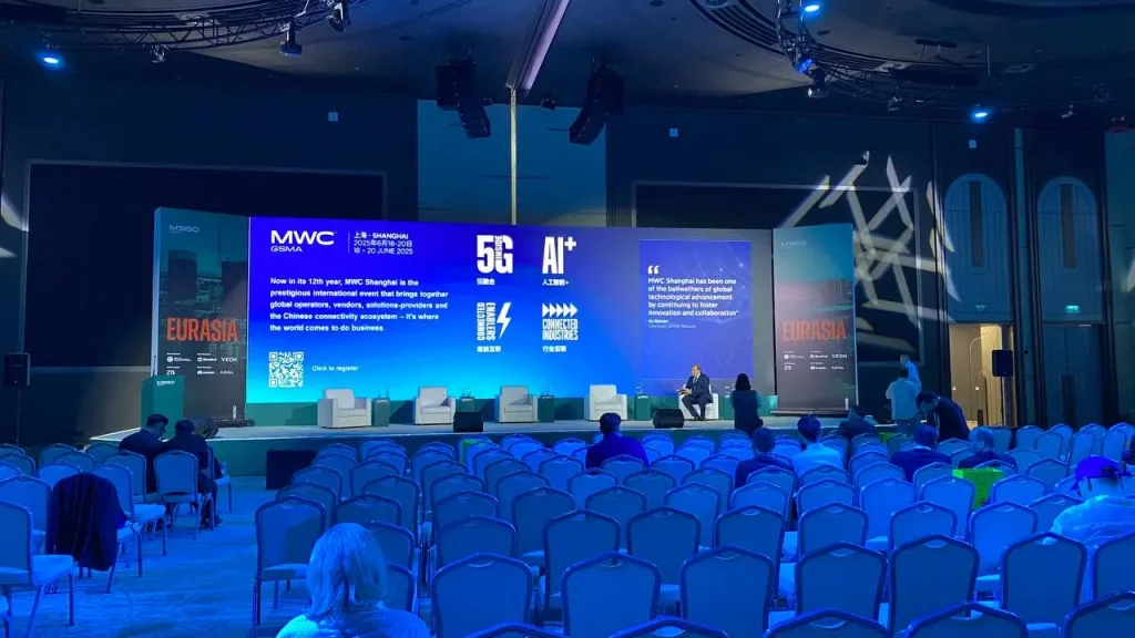 Aipix at m 360 in Tashkent 2