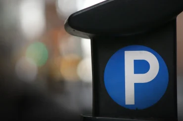 Inteligentne miasta zaczynają się od inteligentnego parkowania: chmurowy monitoring wideo i analityka jako kamień węgielny VSAAS do parkowania dla telekomunikacji