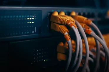 Stratégies d'investissement dans les télécommunications. Des lignes fixes aux offres groupées de croissance stratégie d'investissement dans les télécommunications