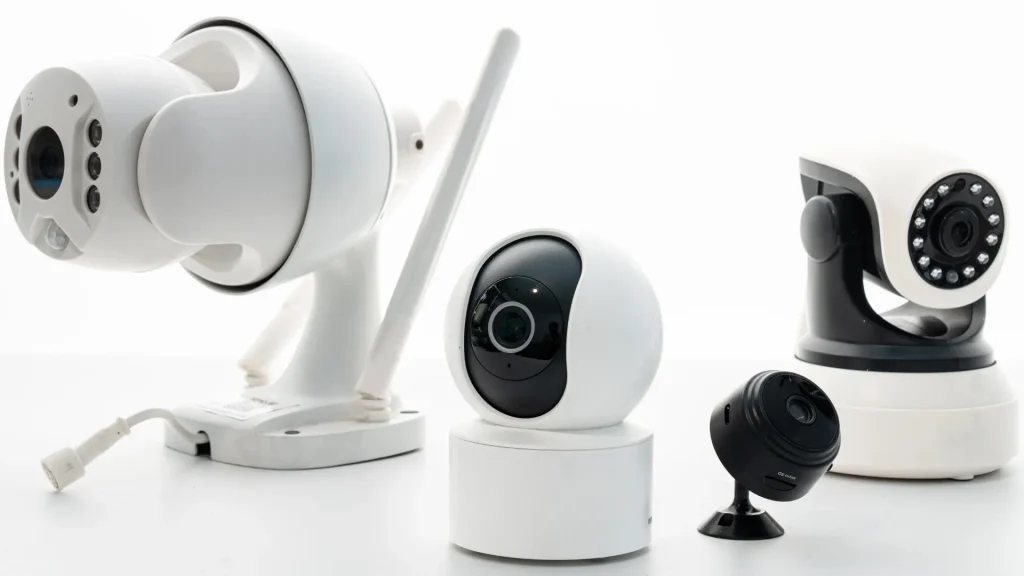 In-Camera-and Server-Based-Video-Analytics-deploying-with-aipix-solution