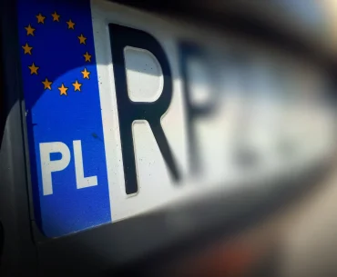 License-Plate-Number-Recognition-system-from-aipix